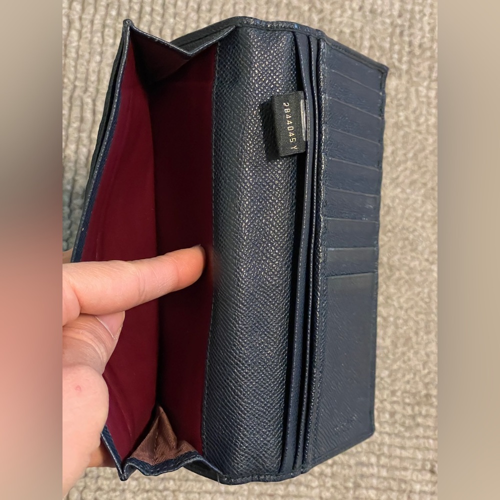 Bvlgari long Wallet Navy, red interior Unisex